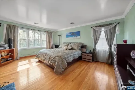 6 Breanne Court East Hanover Twp NJ 07936