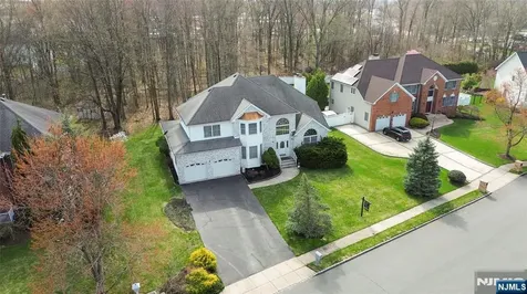 6 Breanne Court East Hanover Twp NJ 07936