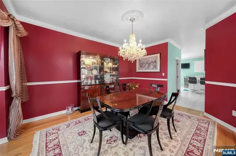 6 Breanne Court East Hanover Twp NJ 07936