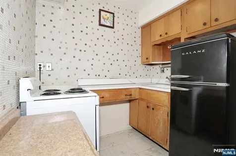 7 Tufts Court Paramus NJ 07652