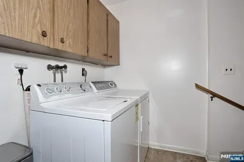 7 Tufts Court Paramus NJ 07652