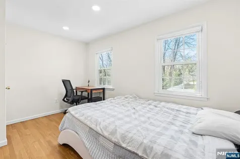 82 Van Horn Street Demarest NJ 07627