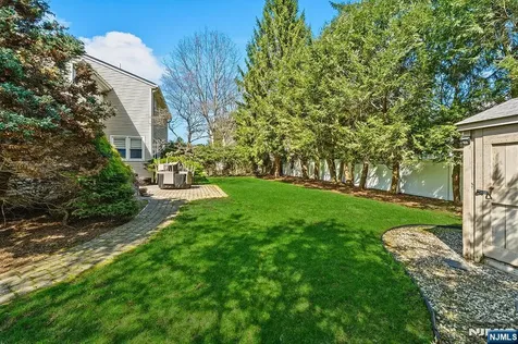 82 Van Horn Street Demarest NJ 07627