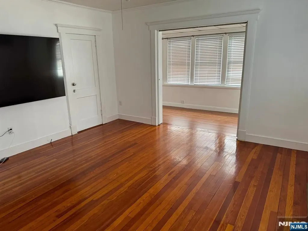 35 Charles Street Little Ferry NJ 07643