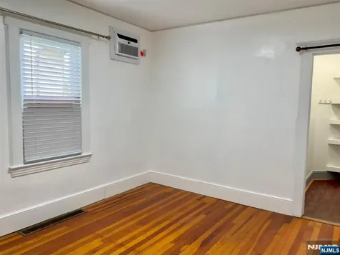 35 Charles Street Little Ferry NJ 07643