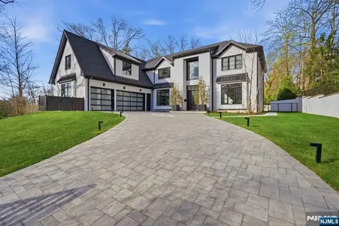 187 Hudson Avenue Tenafly NJ 07670