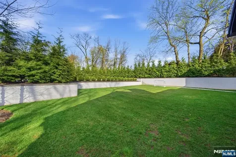 187 Hudson Avenue Tenafly NJ 07670