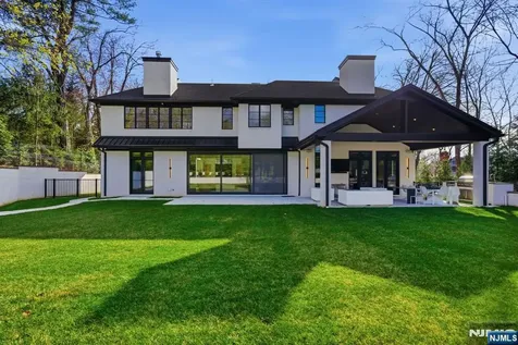 187 Hudson Avenue Tenafly NJ 07670