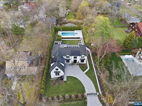 187 Hudson Avenue Tenafly NJ 07670