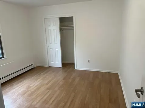 41 Kipp Avenue Elmwood Park NJ 07407