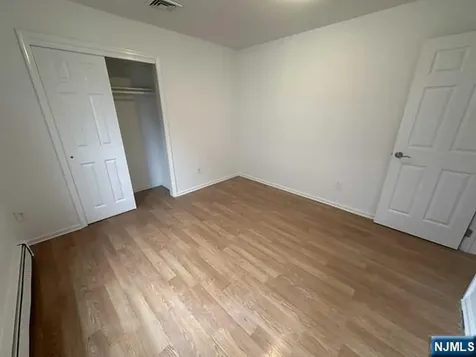 41 Kipp Avenue Elmwood Park NJ 07407
