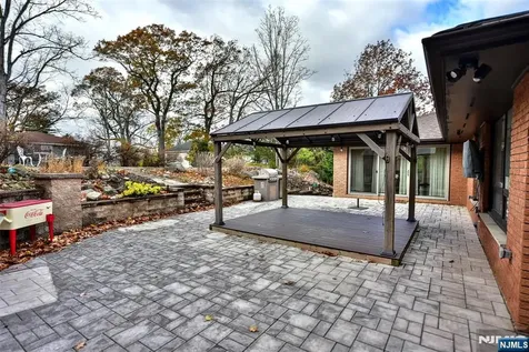 7 Jefferson Place Wayne NJ 07470