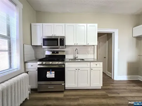 321 79th Street North Bergen NJ 07047