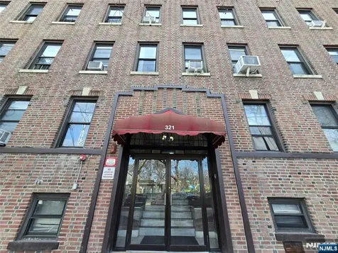 321 79th Street North Bergen NJ 07047