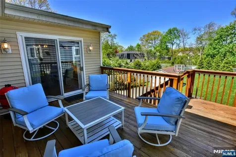 23 Airmount Avenue Ramsey NJ 07446