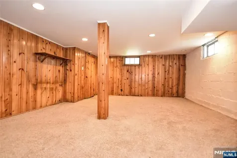 23 Airmount Avenue Ramsey NJ 07446