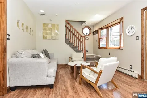 23 Airmount Avenue Ramsey NJ 07446