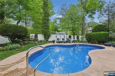 169 W Clinton Avenue Tenafly NJ 07670