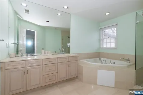 97 Winged Foot Drive Livingston NJ 07039