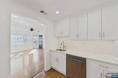 236-238 Crystal Street North Arlington NJ 07031