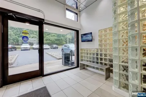 342 Hamburg Turnpike Wayne NJ 07470