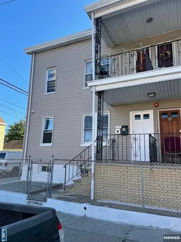 90-92 3rd Avenue Paterson NJ 07514