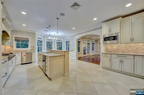 180 Chestnut Street Demarest NJ 07627