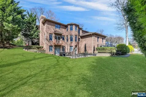 180 Chestnut Street Demarest NJ 07627