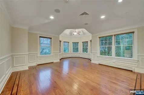 180 Chestnut Street Demarest NJ 07627
