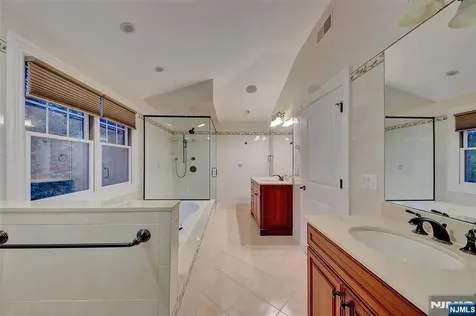 180 Chestnut Street Demarest NJ 07627