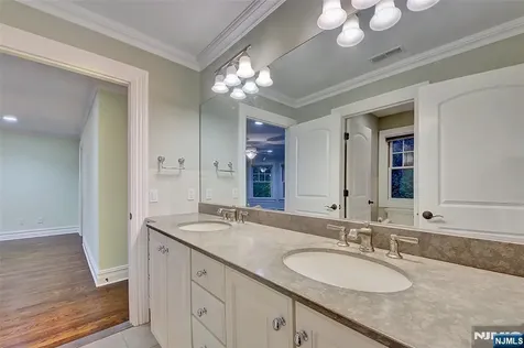 180 Chestnut Street Demarest NJ 07627