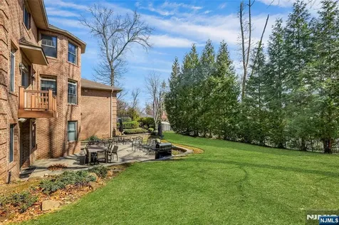 180 Chestnut Street Demarest NJ 07627