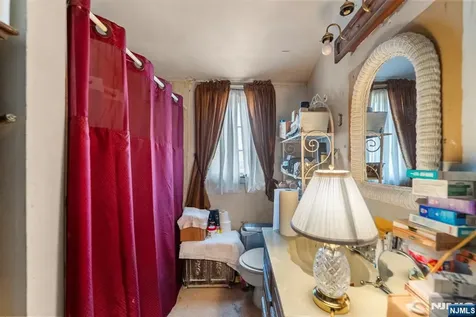 195 Emerson Avenue Paterson NJ 07502