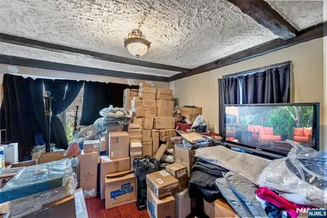 195 Emerson Avenue Paterson NJ 07502
