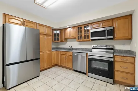 319 Gorge Road Cliffside Park NJ 07010
