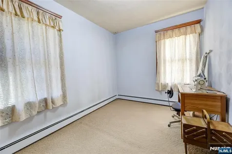 80 Garfield Place Totowa NJ 07512