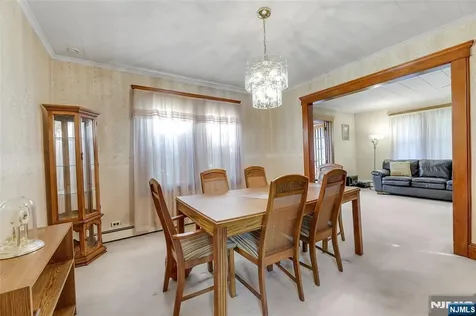 80 Garfield Place Totowa NJ 07512