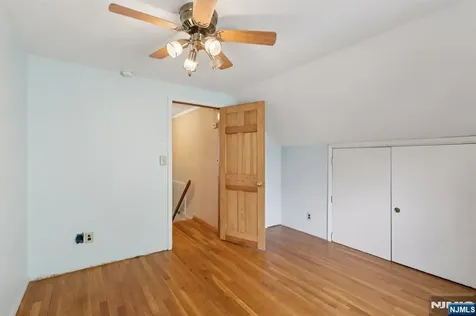 27 Jagoe Street Bergenfield NJ 07621