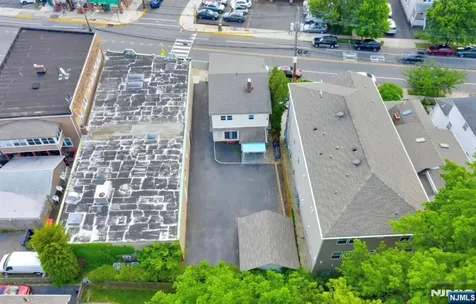 106 Broughton Avenue Bloomfield NJ 07003