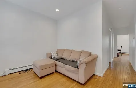 106 Broughton Avenue Bloomfield NJ 07003