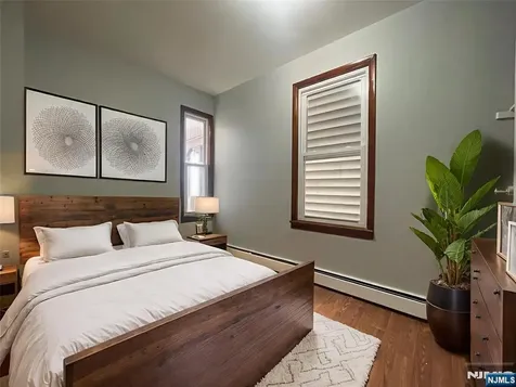 422 John Street East Newark NJ 07029