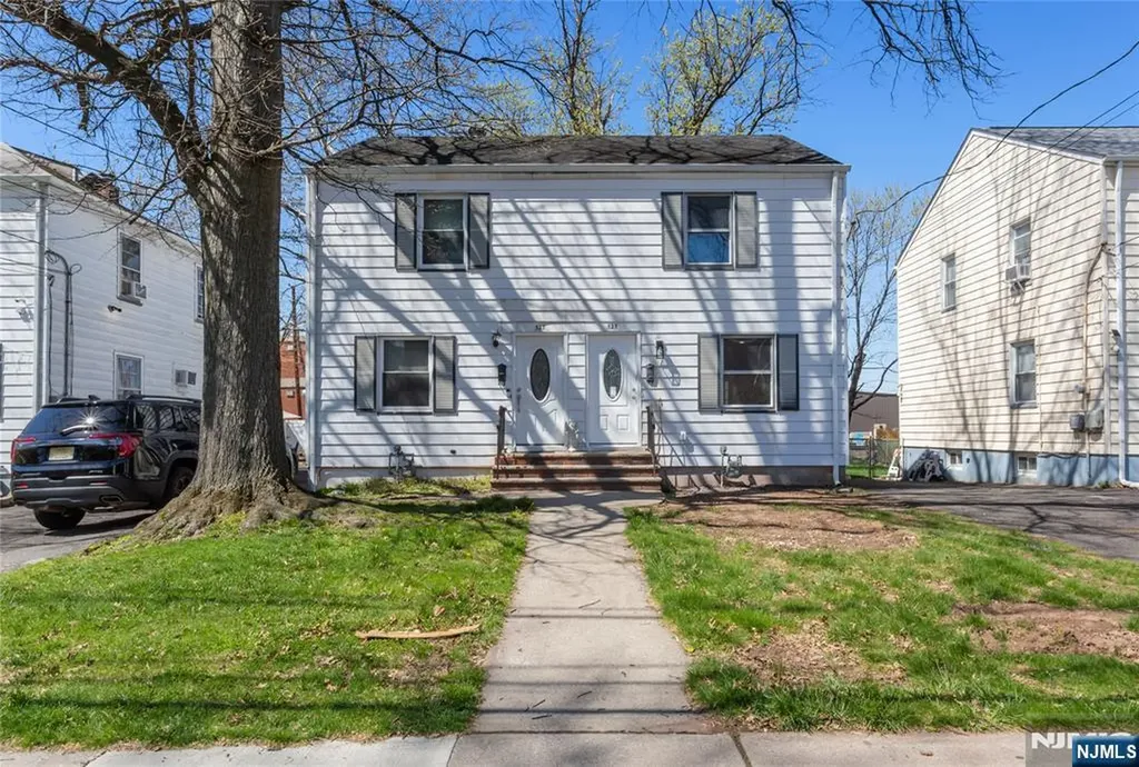 325 Hollywood Avenue Hillside NJ 07205