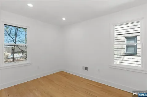 325 Hollywood Avenue Hillside NJ 07205