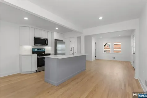 325 Hollywood Avenue Hillside NJ 07205