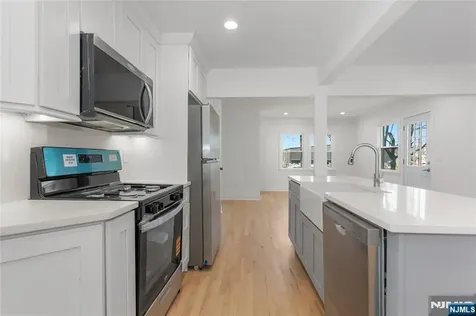 325 Hollywood Avenue Hillside NJ 07205