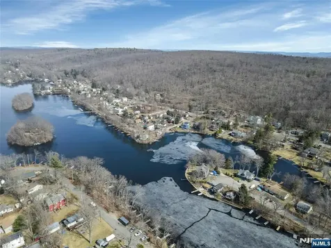 199 Lake Shore Drive West Milford NJ 07421