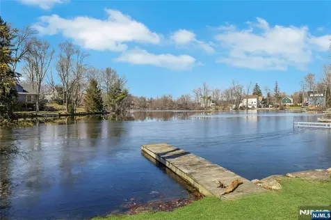 199 Lake Shore Drive West Milford NJ 07421