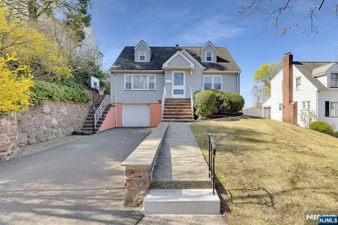 243 Donaldson Avenue Rutherford NJ 07070