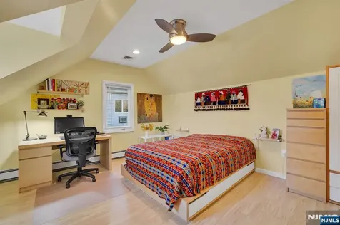 243 Donaldson Avenue Rutherford NJ 07070