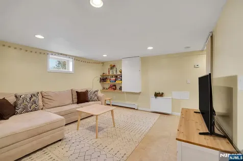 243 Donaldson Avenue Rutherford NJ 07070